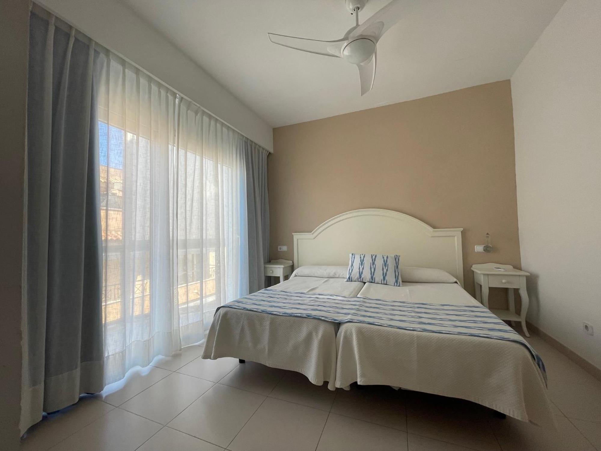Arcadia Apartment กาลามิยอร์ ภายนอก รูปภาพ